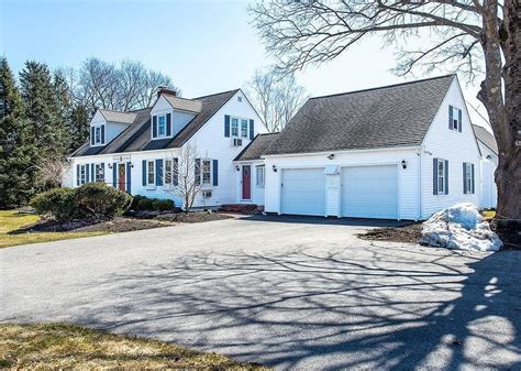 zillow dover nh